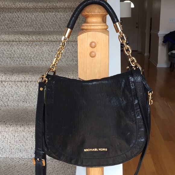 Michael Kors Handbags - Michael Kors crossbody purse